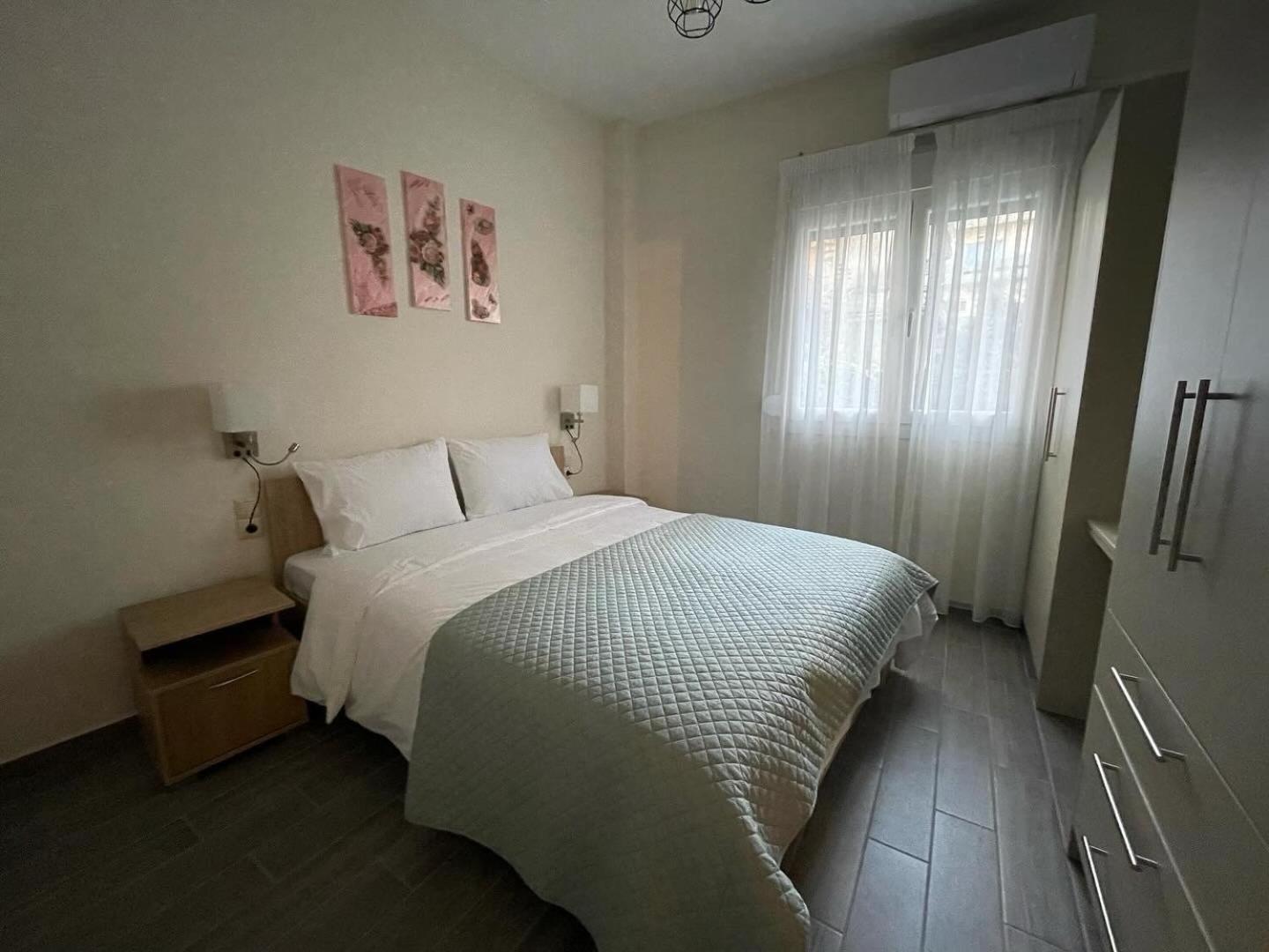 Aristo Central Apartments อิโออันนินา ภายนอก รูปภาพ