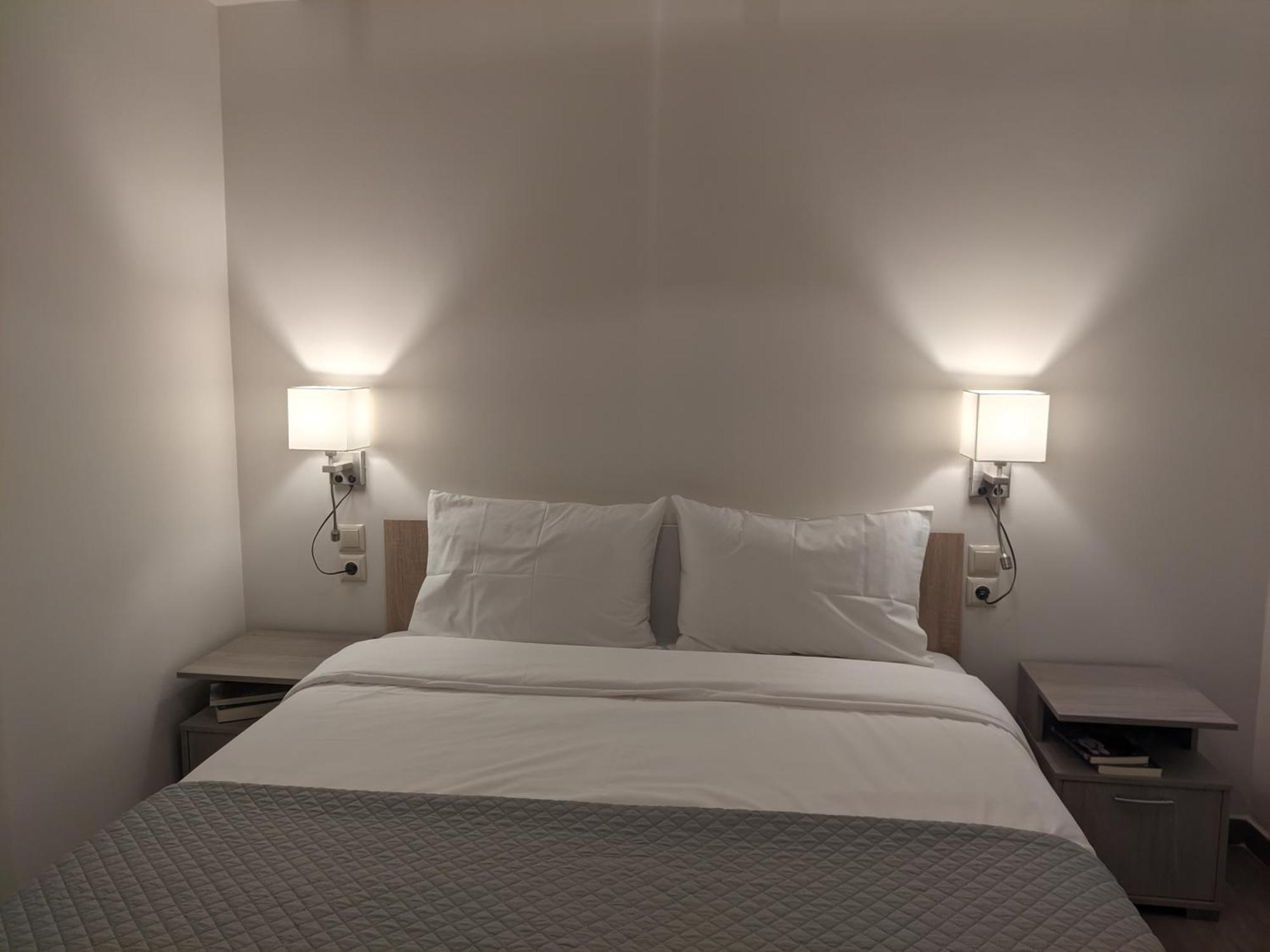 Aristo Central Apartments อิโออันนินา ภายนอก รูปภาพ