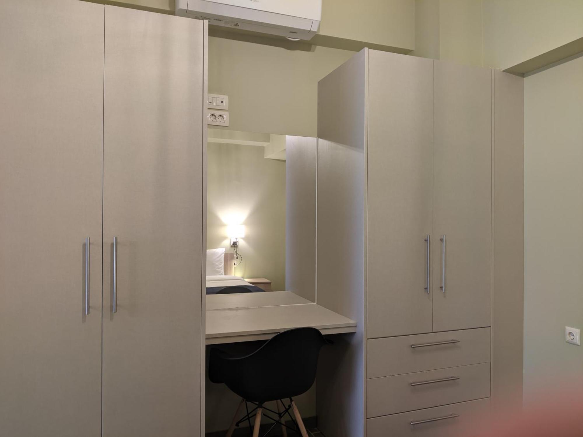 Aristo Central Apartments อิโออันนินา ภายนอก รูปภาพ