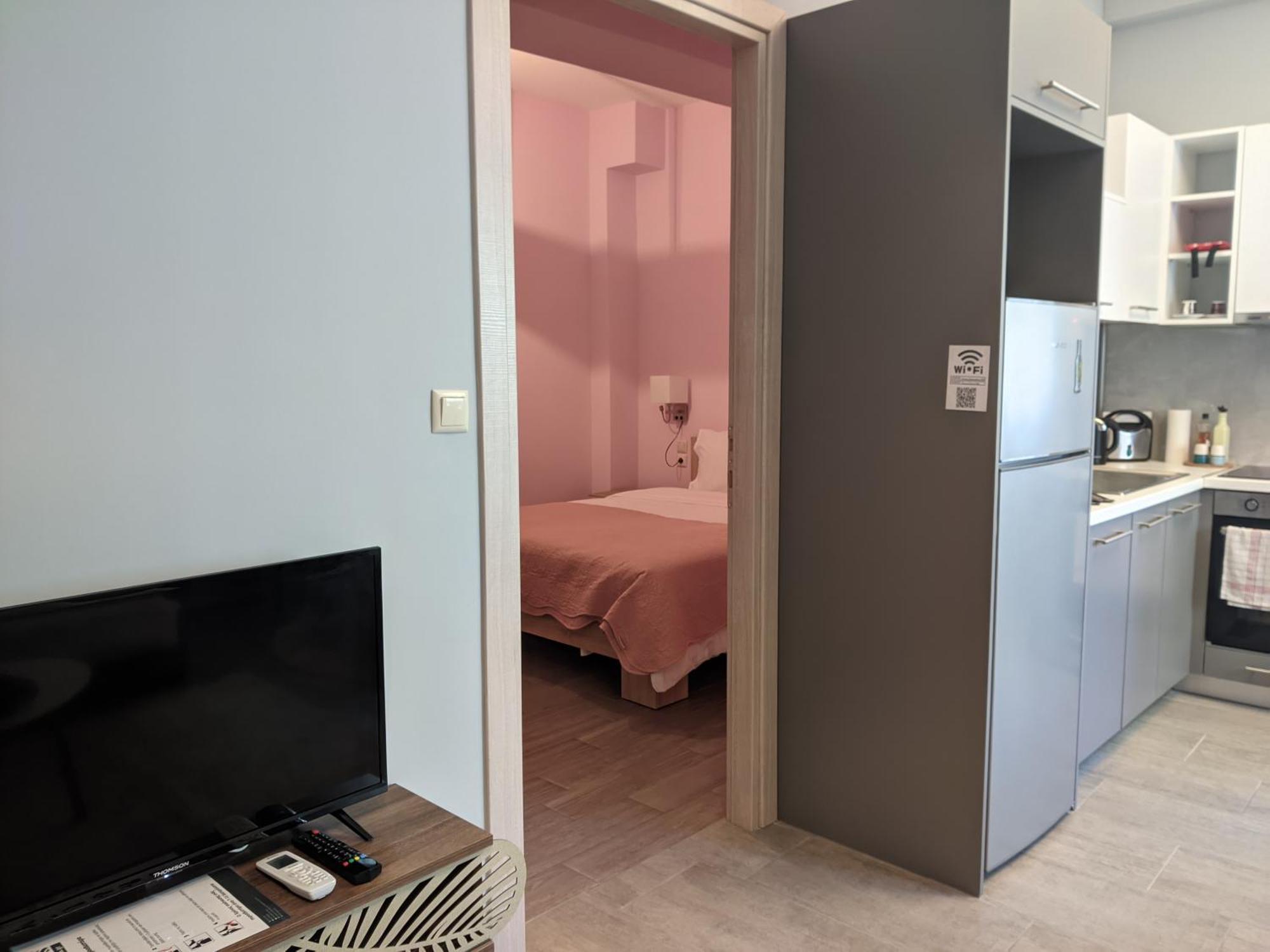 Aristo Central Apartments อิโออันนินา ภายนอก รูปภาพ